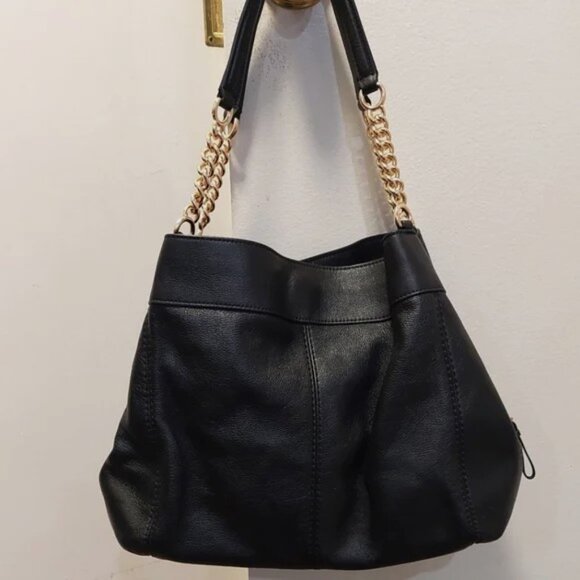 LIKE NEW COACH Lexi Chain Strap Shoulder Bag - Picture 2 of 9